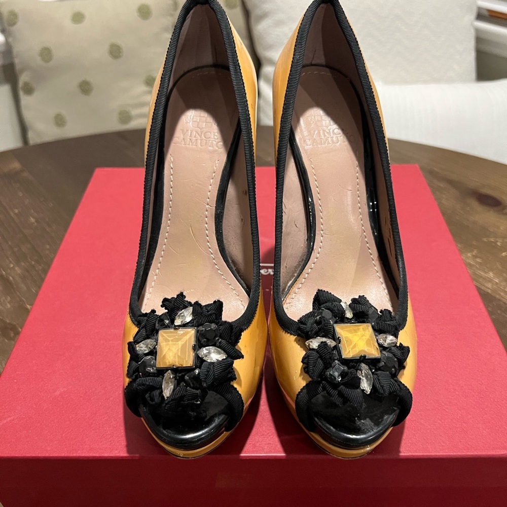 Vince Camuto platform heels